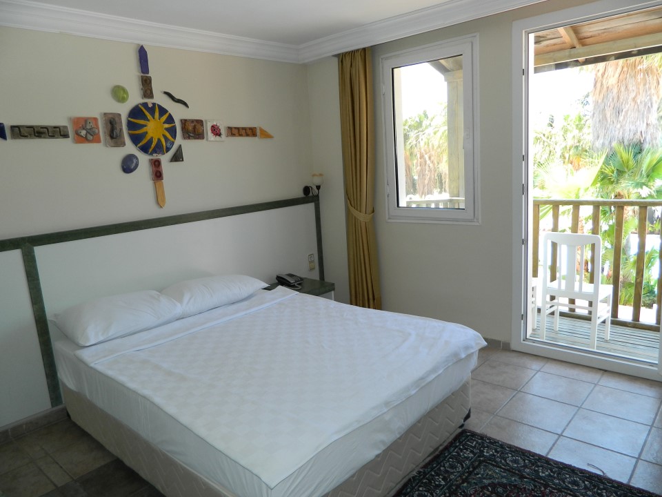 HOTEL MEDISUN